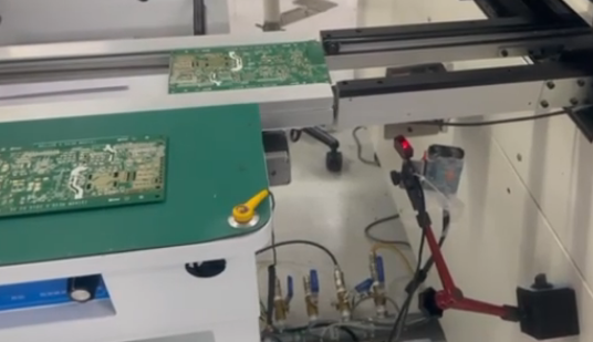 新大陸Soldier180固定式讀碼器讀取流動(dòng)PCB版DPM碼